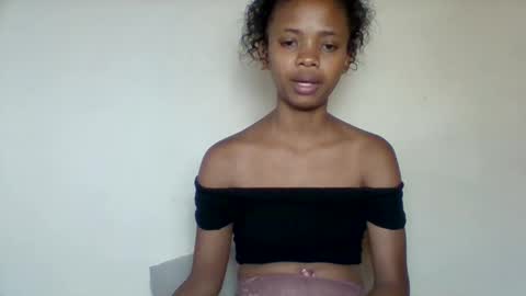 kamillah69 online show from 01-15-26, 04:17