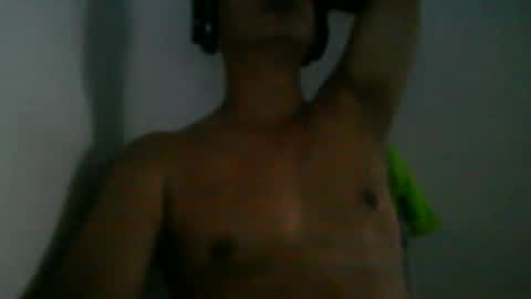 Snapshot of kamilo69_ chatting on 01-05-26, 10:46 Kamilo online show from 01-05-26, 10:46