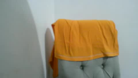 Snapshot of kamilo69_ chatting on 01-19-26, 03:32 Kamilo online show from 01-19-26, 03:32