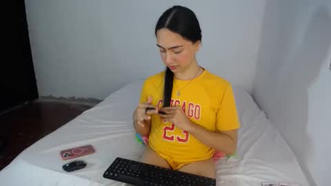 -- kammi -- online show from 03-26-26, 02:06