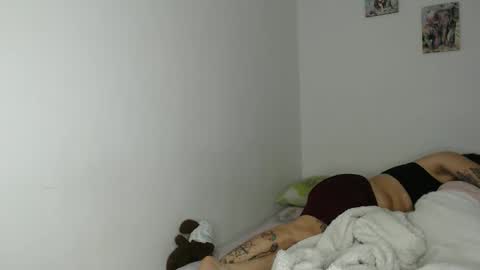 kammy   y   camila online show from 11-29-25, 04:43