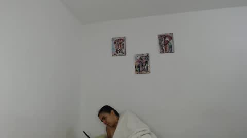 kammy   y   camila online show from 12-01-25, 08:58