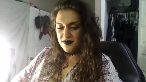 kandirain online show from 10-22-25, 07:52