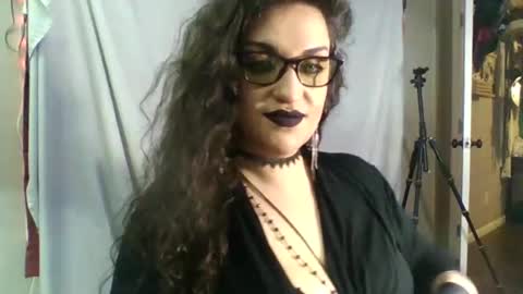 kandirain online show from 10-26-25, 10:21