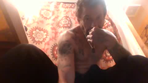 Snapshot of kaneisyours2420 chatting on 12-12-24, 08:14 Tucker online show from 12-12-24, 08:14