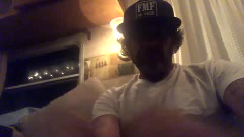 Snapshot of kaneisyours2420 chatting on 09-16-25, 10:16 Tucker online show from 09-16-25, 10:16