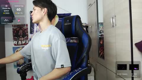 andres online show from 02-11-26, 03:06