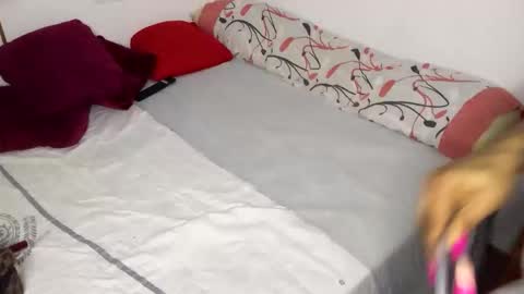 Snapshot of kanelarosse chatting on 10-23-25, 03:06 kanelarosse online show from 10-23-25, 03:06