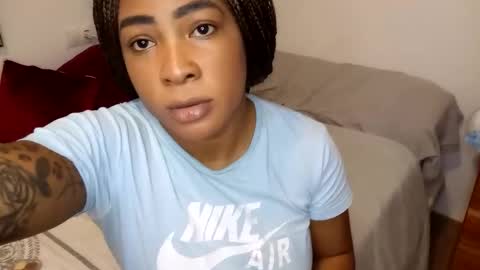 Snapshot of kanelarosse chatting on 10-24-25, 05:42 kanelarosse online show from 10-24-25, 05:42