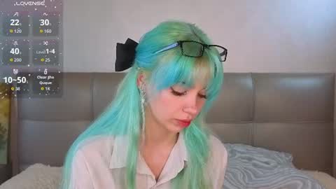 Alice online show from 06-10-26, 03:07
