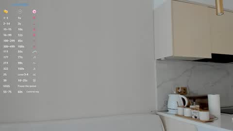 Snapshot of kaori_me chatting on 10-31-25, 05:41 Dju online show from 10-31-25, 05:41