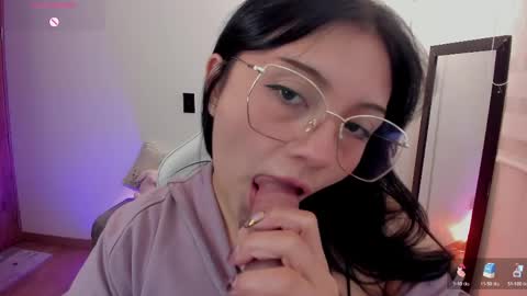 Snapshot of kaori_moon_ chatting on 05-22-26, 05:29 Hanny online show from 05-22-26, 05:29