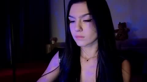 Snapshot of kara_life chatting on 10-03-25, 01:13 kara_life online show from 10-03-25, 01:13