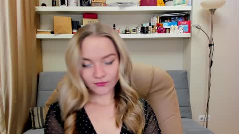 Kara. Off from 15th till 24th of December online show from 12-26-24, 10:09