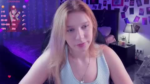 Snapshot of karambamoon chatting on 10-12-25, 09:03 Lera online show from 10-12-25, 09:03