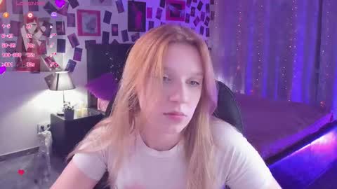 Snapshot of karambamoon chatting on 10-23-25, 09:02 Lera online show from 10-23-25, 09:02