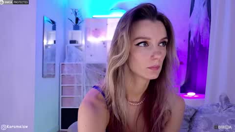 Julia online show from 11-01-25, 12:12