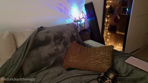 I am here around 5am GMT karathemagic online show from 01-31-25, 06:57