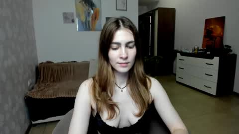 Snapshot of karawill chatting on 05-18-26, 04:18 KaraWill online show from 05-18-26, 04:18
