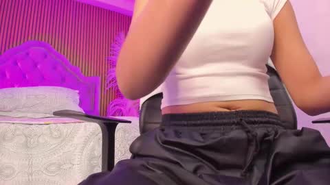 Karely online show from 02-08-26, 01:25