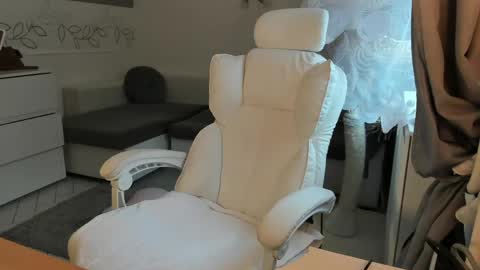 karen0092 online show from 05-19-26, 01:06