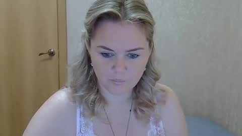 karennelsonx online show from 09-22-25, 07:21