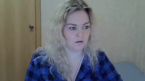 karennelsonx online show from 04-27-26, 07:17