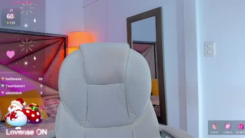 Karen online show from 12-30-24, 09:08