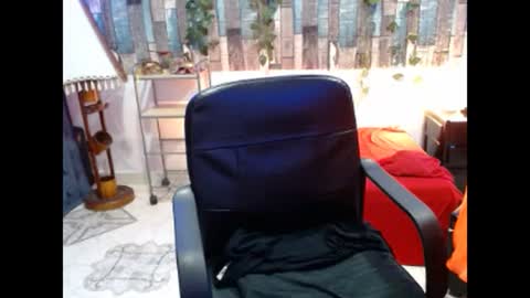 karima_sarabe online show from 02-12-25, 09:11