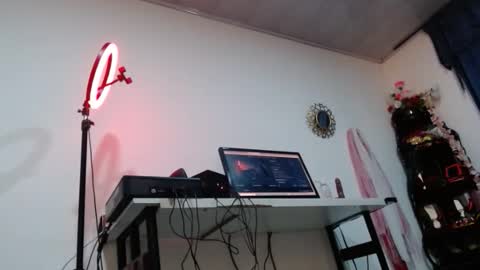 karima_sarabe online show from 02-12-26, 11:11