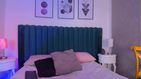 Karina online show from 01-29-25, 07:36