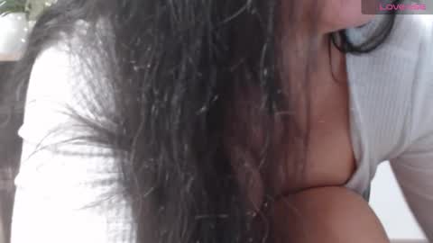 Snapshot of karin_lover chatting on 01-21-25, 09:35 You can call me K online show from 01-21-25, 09:35