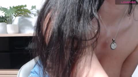 Snapshot of karin_lover chatting on 02-23-25, 12:19 You can call me K online show from 02-23-25, 12:19