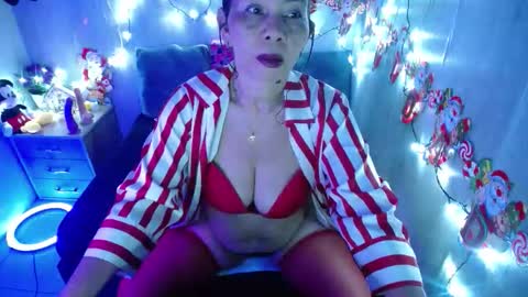 KARINA MILF online show from 11-26-25, 04:13
