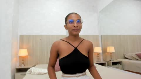 Snapshot of karina_calderon chatting on 04-07-26, 11:21 Karina Calderon online show from 04-07-26, 11:21