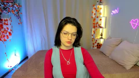 Snapshot of karina_kelly chatting on 10-30-25, 01:29 karina online show from 10-30-25, 01:29