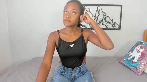 karina_lopez7 online show from 09-29-25, 03:17