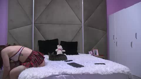 karina_lucce online show from 04-27-26, 07:06