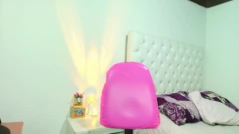 karina online show from 10-29-25, 02:14