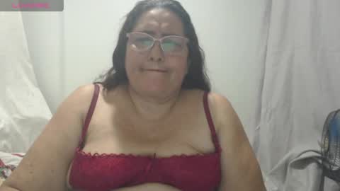 Karina online show from 04-16-26, 01:28