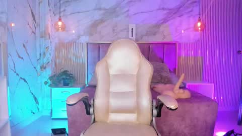 Karina online show from 02-11-26, 11:43