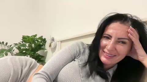 Karina online show from 12-15-24, 08:25