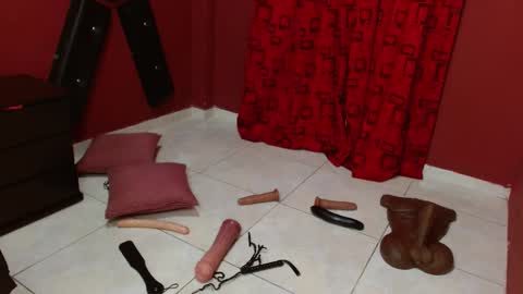 Snapshot of karinasimonz chatting on 02-14-25, 02:28 KarinaSimonz online show from 02-14-25, 02:28