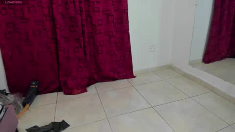 Snapshot of karinasimonz chatting on 03-08-25, 08:03 KarinaSimonz online show from 03-08-25, 08:03