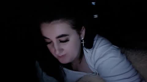 karinkabrunetka2 online show from 11-30-25, 10:36