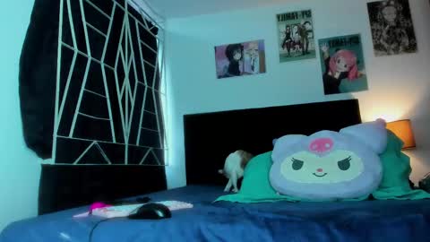 KARINNA  RAVEN online show from 09-18-25, 10:01