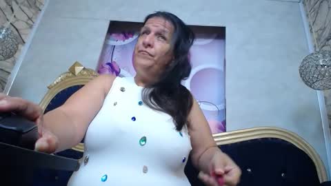 Snapshot of karito_mature17 chatting on 10-29-25, 11:23 Karito online show from 10-29-25, 11:23