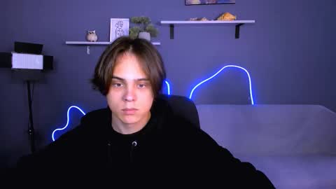 Snapshot of karl_mans chatting on 10-15-25, 08:47 Karl online show from 10-15-25, 08:47