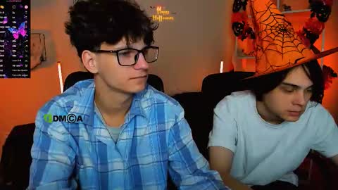 Snapshot of karl_mans chatting on 10-23-25, 08:35 Karl online show from 10-23-25, 08:35