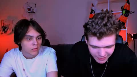 Snapshot of karl_mans chatting on 11-02-25, 09:44 Karl online show from 11-02-25, 09:44